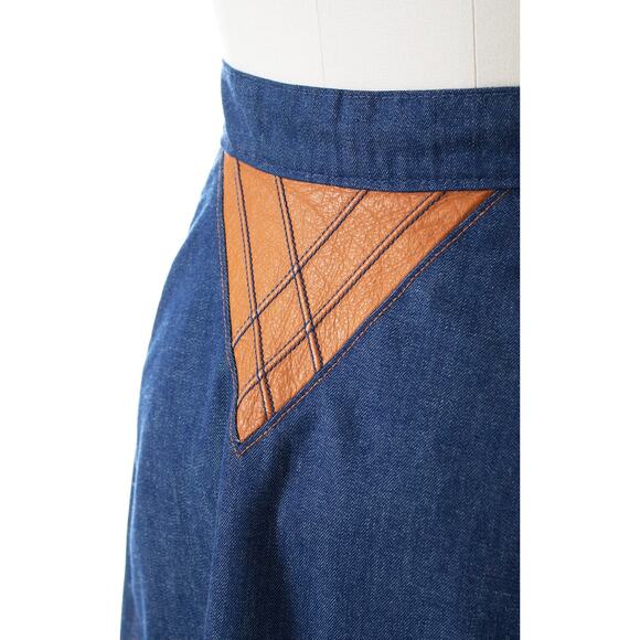 Vintage 1970s Denim Skirt 70s MS. PIONEER Leather Blue Jean Western Boho A-Line - Picture 7 of 8